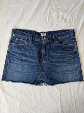 Citizens of Humanity Sz 32 Denim Mini Skirt Frayed Hem Raw Edge Jean Blue